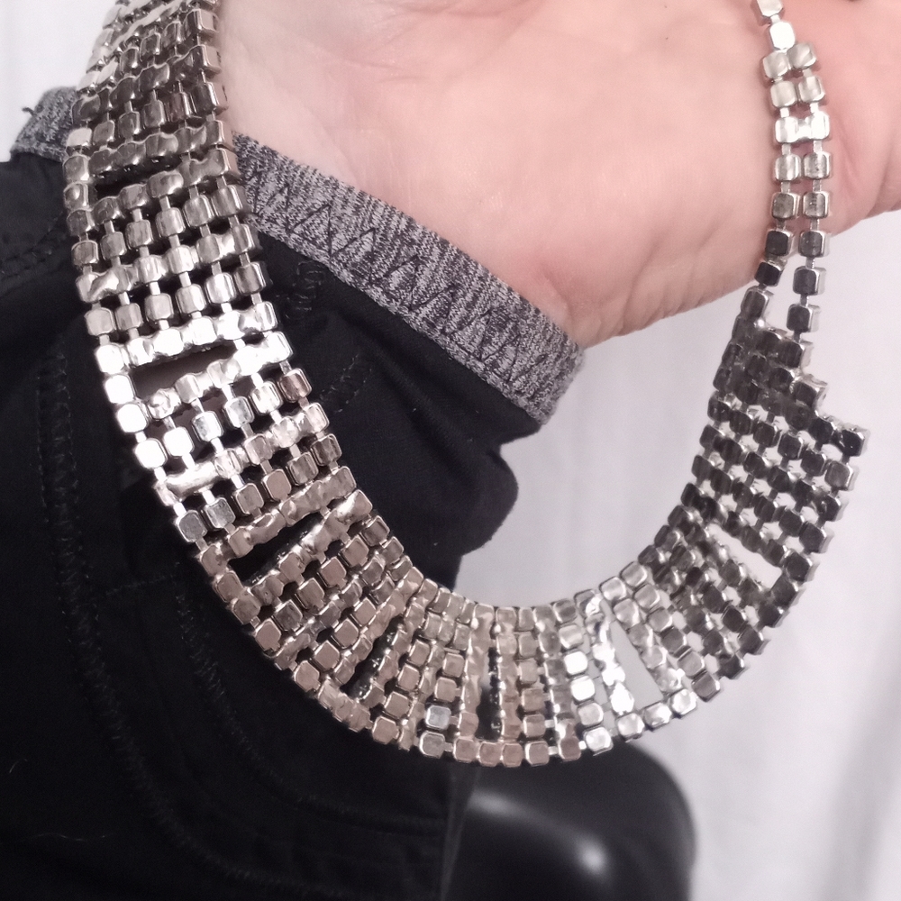 VINTAGE Rhinestone Necklace - Picture 3 of 5